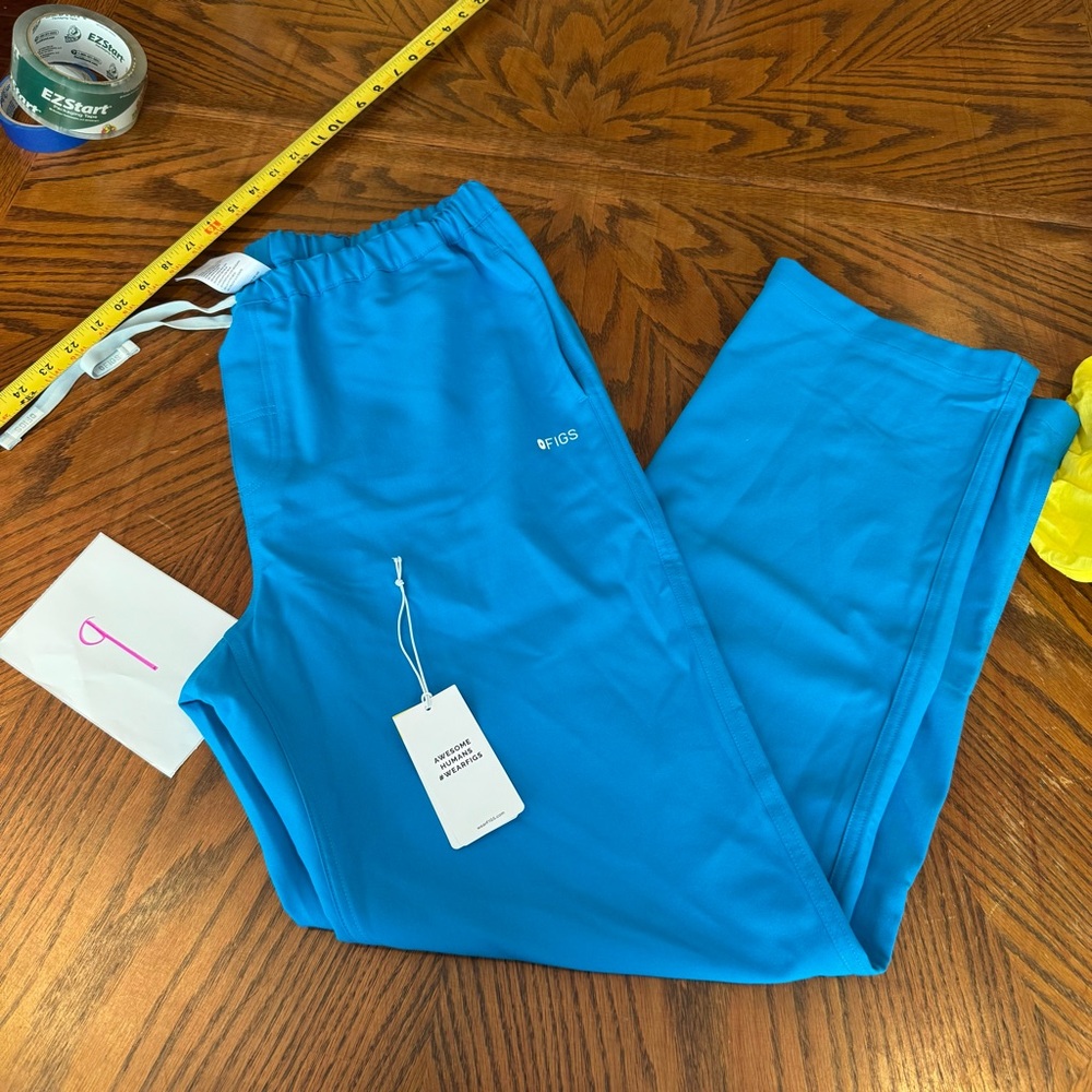 Men’s Extreme Blue Pisco Scrub Pants In Large‎ NWT